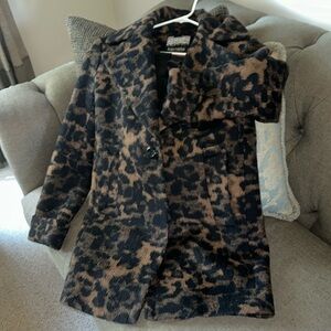 Beautiful black/tan KENZIE coat.